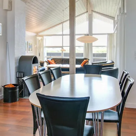 Thrugils - 800m From The Sea By Interhome * Henne Strand